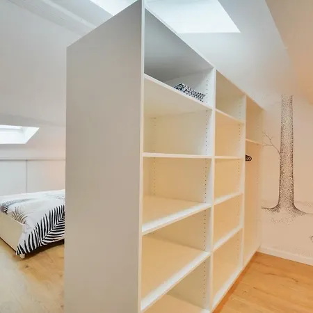 Le Royal Des Trois-maisons